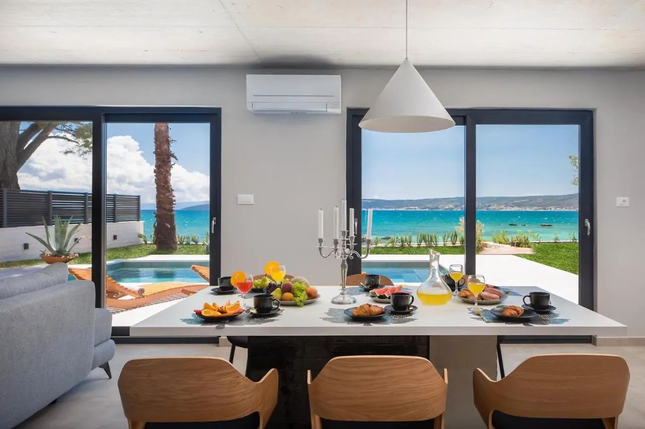 Beachfront Villa Tota With Pool Kastela