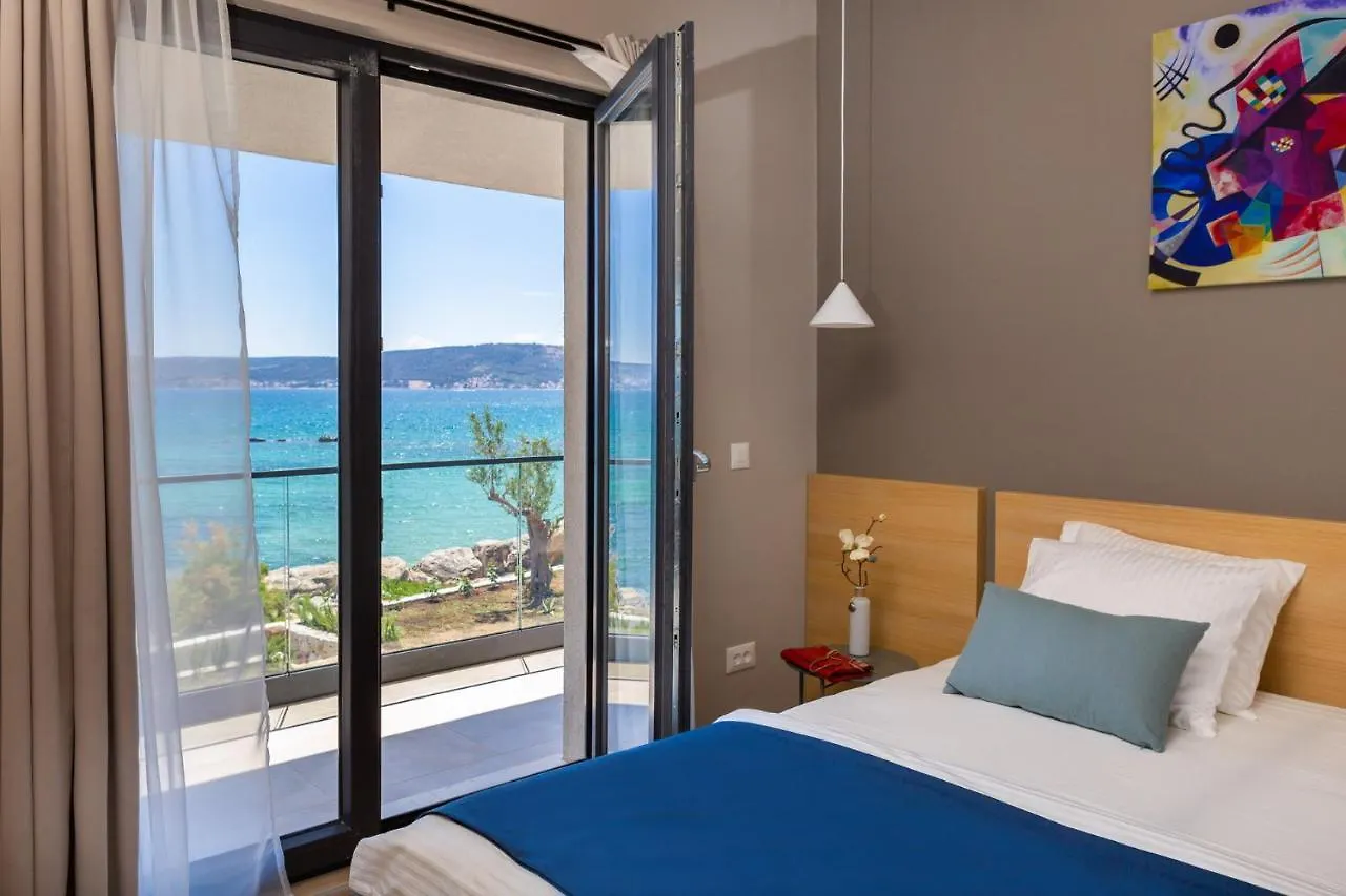 Beachfront Villa Tota With Pool Kastela 0*,